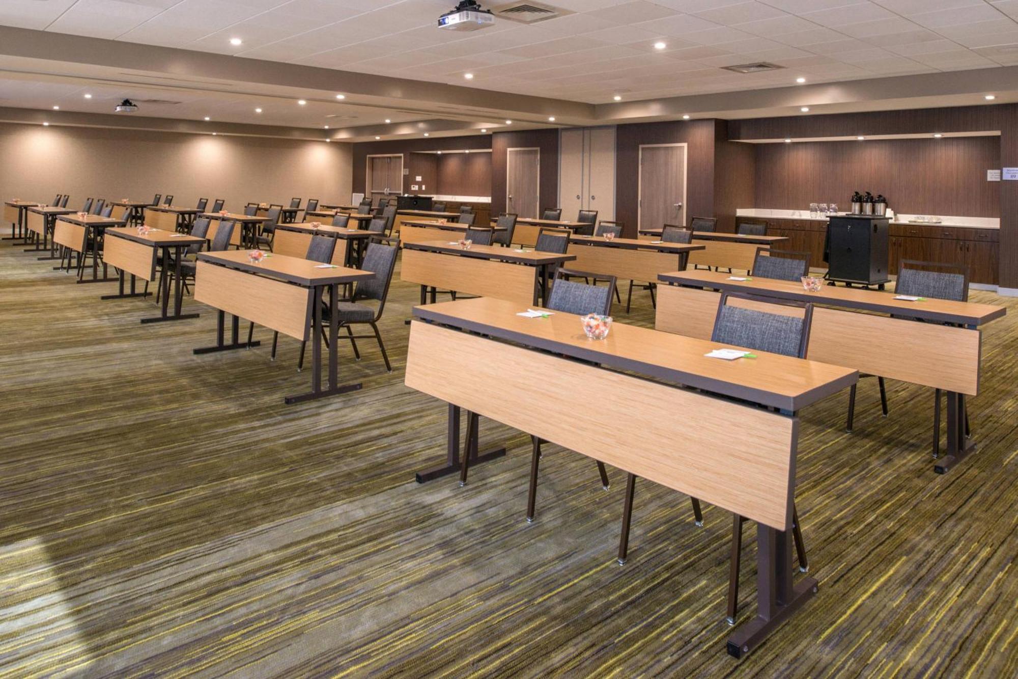 Courtyard By Marriott Temecula Murrieta Exterior photo