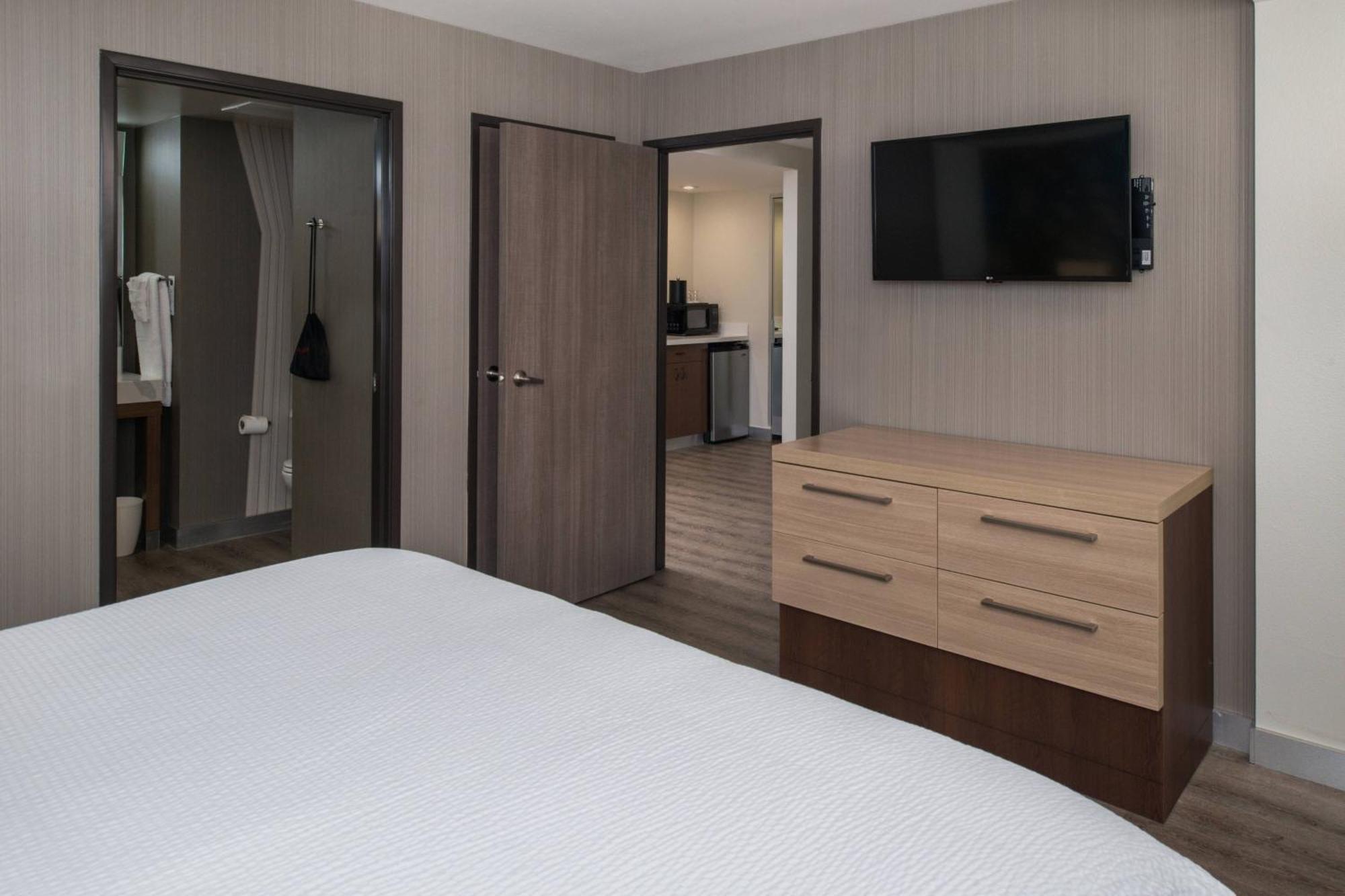 Courtyard By Marriott Temecula Murrieta Exterior photo